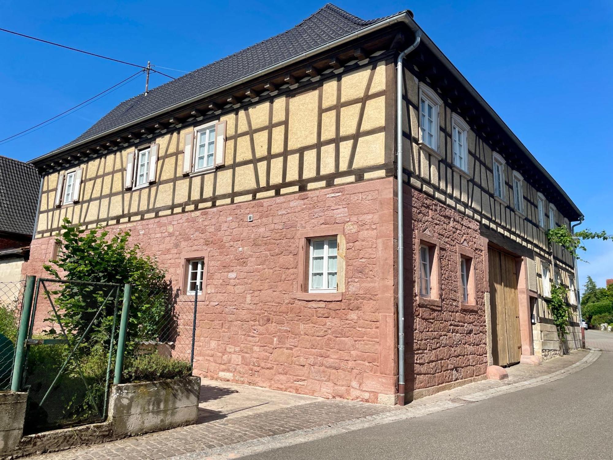 Auszeit - Historisches Ferienhaus In Der Suedpfalz Dierbach Extérieur photo